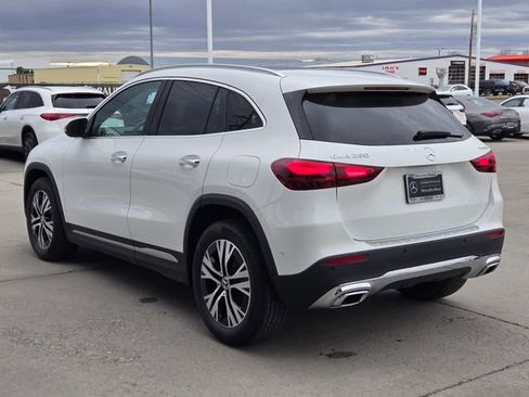 Certified 2025 Mercedes-Benz GLA 250 4MATIC image 12