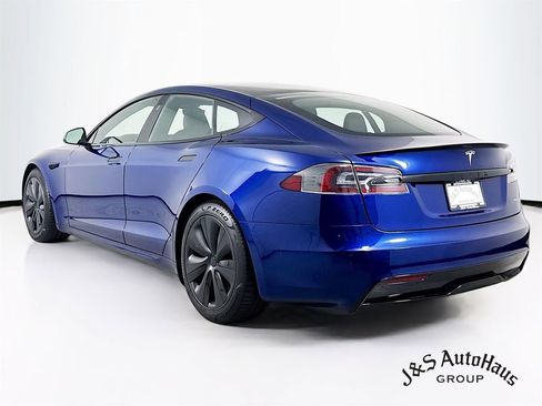Used 2021 Tesla Model S Plaid image 5
