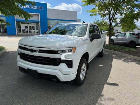 Used 2026 Chevrolet Silverado 1500 RST AWD/4WD image 9