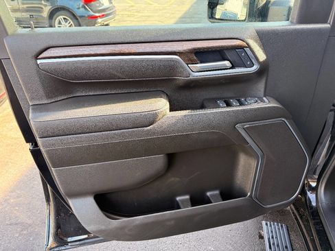 Used 2025 Chevrolet Silverado 2500 LT w/ Trail Boss Package image 13