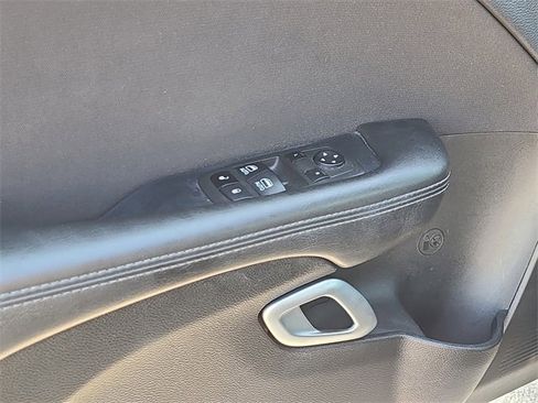 Used 2022 Dodge Challenger GT image 13