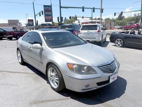 Used 2005 Acura RL AWD/4WD image 3