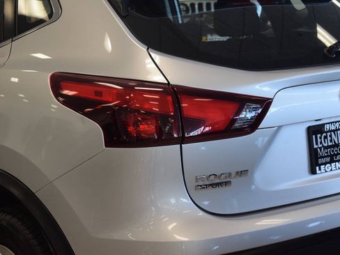 Used 2019 Nissan Rogue Sport S FWD image 27