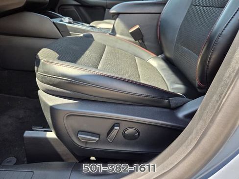 Used 2024 Ford Escape ST-Line FWD image 10
