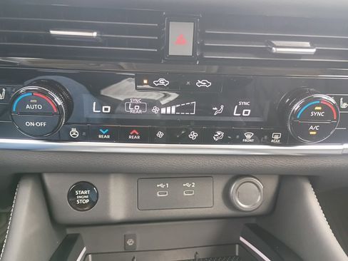 New 2026 Nissan Rogue Platinum w/ Tech Package image 15