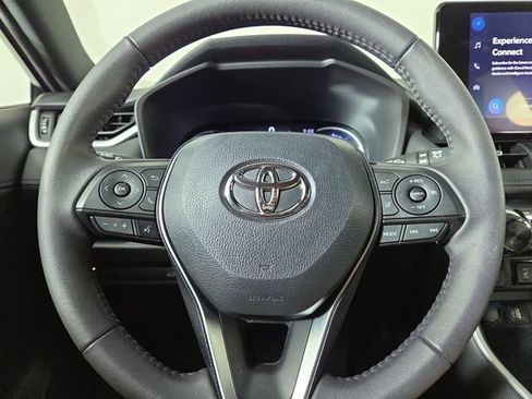 Used 2024 Toyota RAV4 XSE AWD/4WD image 21
