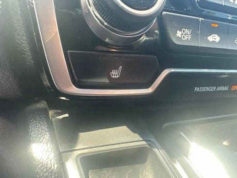 Used 2017 Honda CR-V Touring image 14