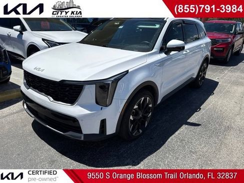 Certified 2025 Kia Sorento SX FWD image 1