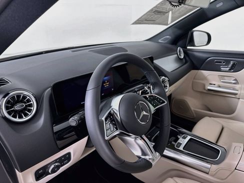 New 2026 Mercedes-Benz GLA 250 image 10