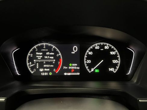 Used 2025 Honda Pilot EX-L image 13