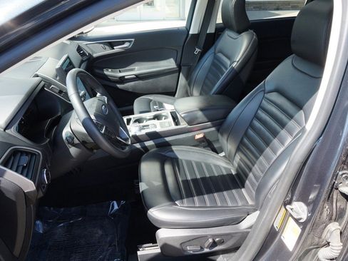 Used 2024 Ford Edge SEL w/ Convenience Package AWD/4WD image 11