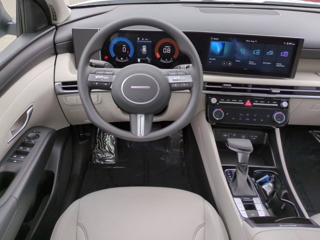 New 2026 Hyundai Tucson SEL FWD image 15