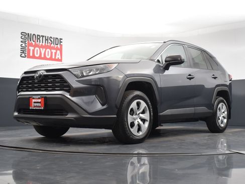 Used 2021 Toyota RAV4 LE image 30