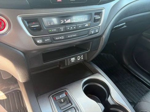 Used 2020 Honda Ridgeline Sport image 20
