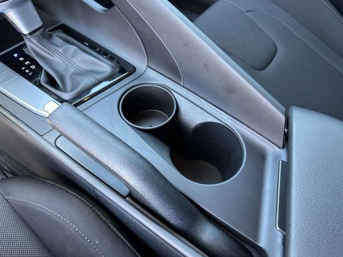 Certified 2026 Hyundai Elantra SE image 30