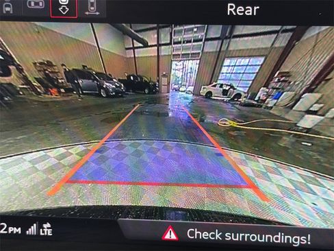 Used 2020 Audi SQ5 Prestige w/ Prestige Package image 31