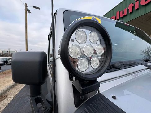 Used 2008 Jeep Wrangler X image 22