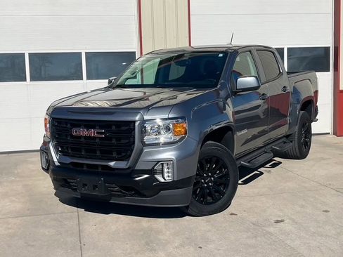 Used 2022 GMC Canyon Elevation w/ Elevation Premium Package image 3