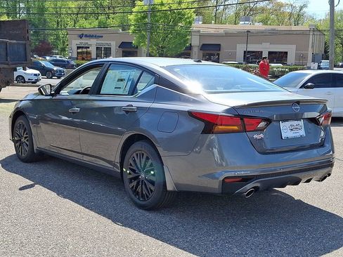 New 2026 Nissan Altima 2.5 SV w/ SV Special Edition Package AWD/4WD image 4