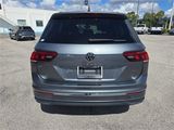 Used 2022 Volkswagen Tiguan SE w/ Panoramic Sunroof Package image 4