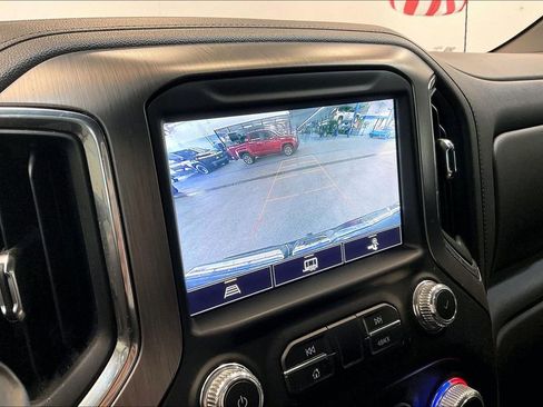 Used 2021 GMC Sierra 1500 Denali AWD/4WD image 16