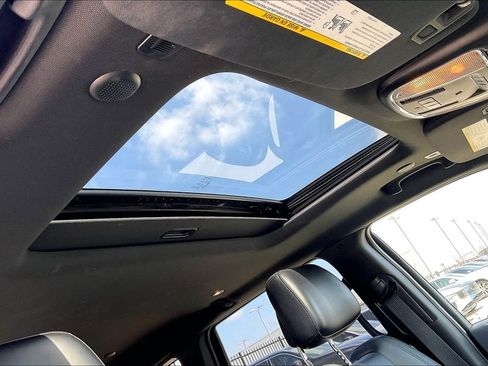 Used 2018 Jeep Grand Cherokee Altitude image 20