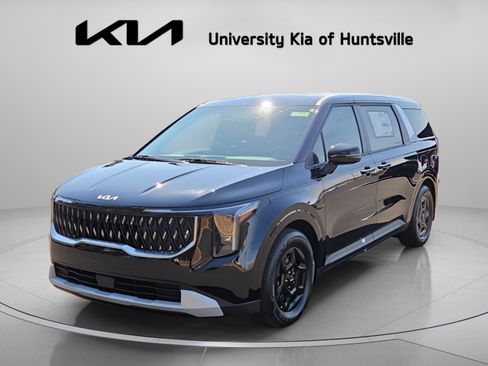 New 2026 Kia Carnival FWD image 3