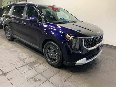 New 2026 Kia Carnival EX image 2