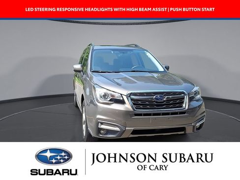 Used 2018 Subaru Forester 2.5i Touring AWD/4WD image 8