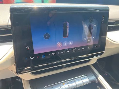 New 2026 Lincoln Nautilus Reserve w/ Jet Appearance Package AWD/4WD image 28