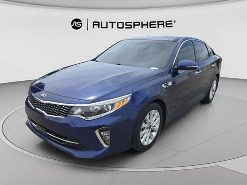Used 2018 Kia Optima EX w/ Technology Package FWD image 4
