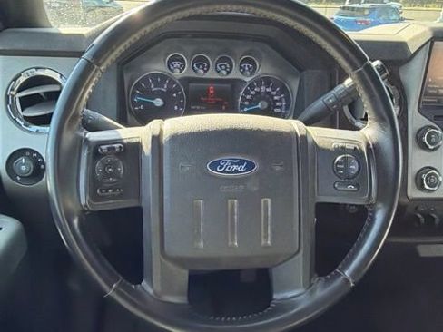 Used 2015 Ford F250 Lariat w/ Lariat Interior Package AWD/4WD image 15