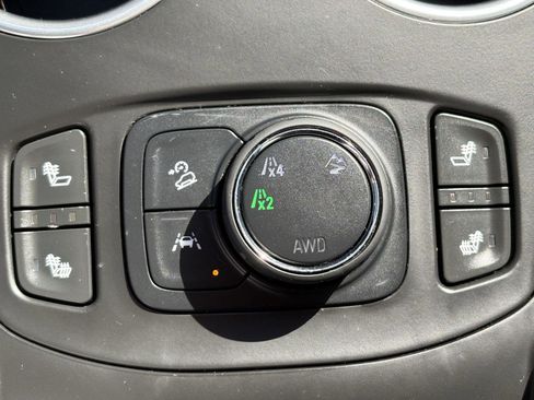 Used 2021 GMC Terrain SLT w/ Elevation Edition AWD/4WD image 17