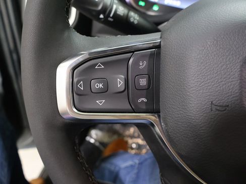 New 2026 RAM 3500 Laramie AWD/4WD image 27