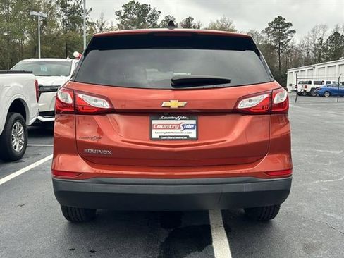 Used 2020 Chevrolet Equinox LS w/ LS Convenience Package image 8