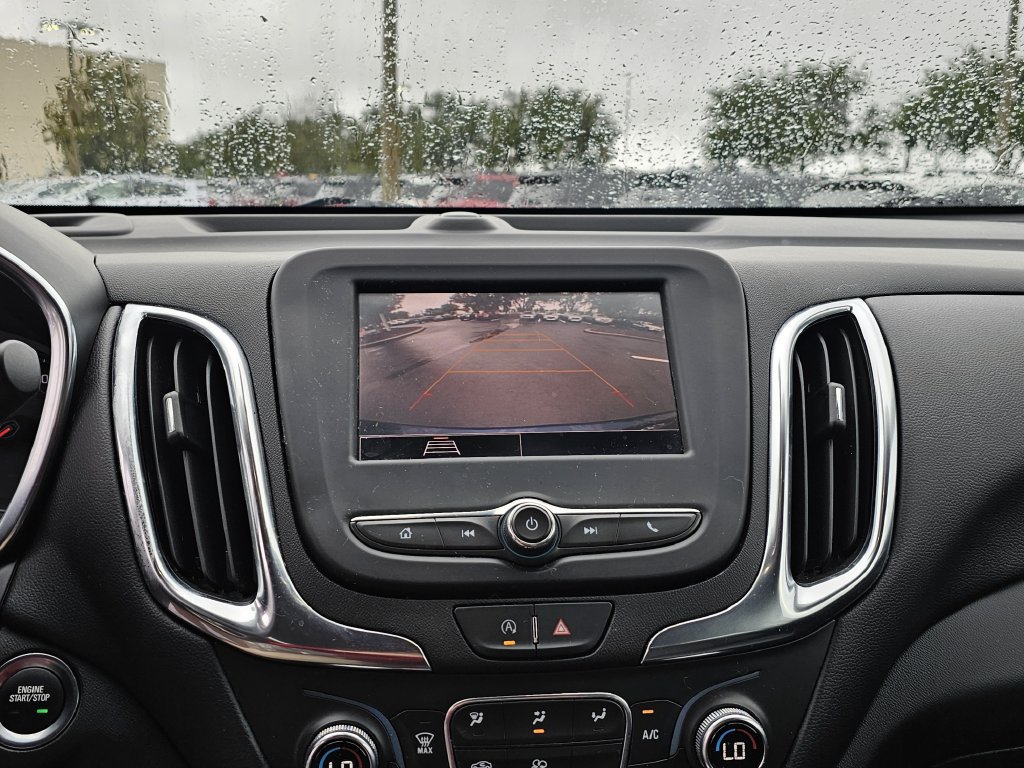 Used 2022 Chevrolet Equinox LT w/ Driver Convenience Package FWD image 20