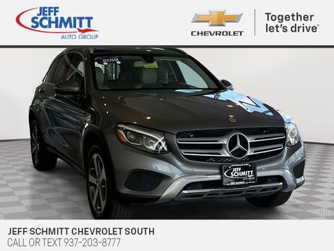 Used 2019 Mercedes-Benz GLC 300 w/ Premium Package image 1