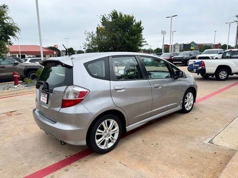 Used 2009 Honda Fit Sport image 5