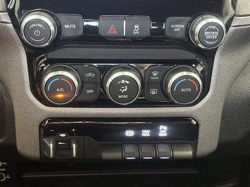 Used 2024 RAM 3500 Tradesman w/ Towing Technology Group AWD/4WD image 22