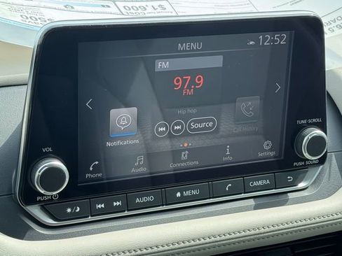 Certified 2026 Nissan Rogue SV AWD/4WD image 26