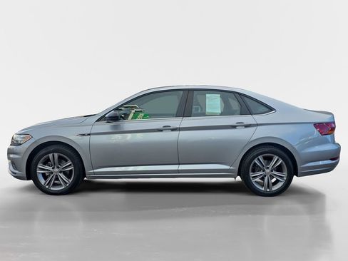 Used 2019 Volkswagen Jetta R-Line w/ R-Line Cold Weather Package image 2