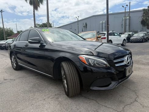 Used 2015 Mercedes-Benz C 300 4MATIC Sedan image 3