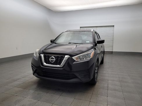 Used 2018 Nissan Kicks SV image 15