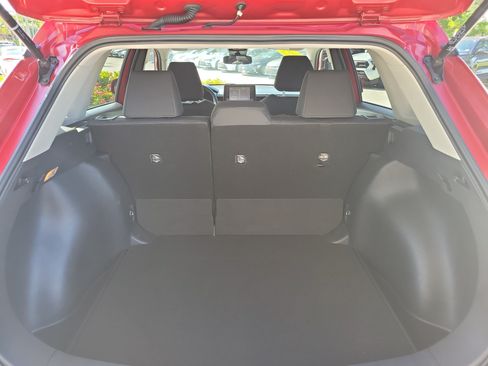 Used 2022 Toyota Corolla Cross LE FWD image 11