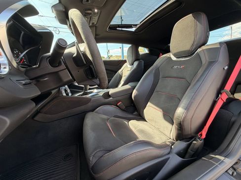Used 2024 Chevrolet Camaro ZL1 RWD image 87