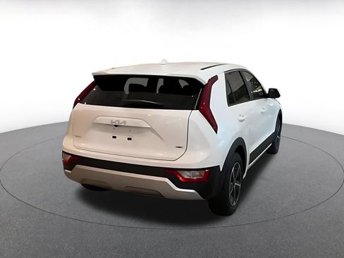 Used 2026 Kia Niro LX FWD image 14