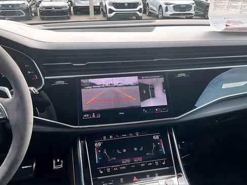 Used 2024 Audi RS Q8 image 20