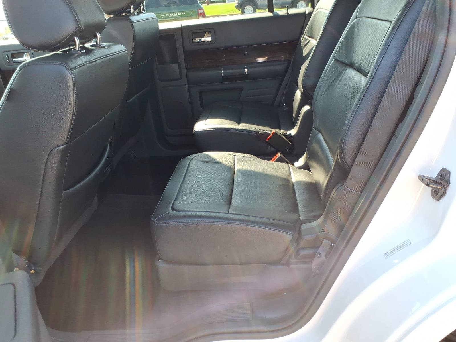 Used 2016 Ford Flex Limited FWD image 14