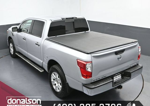 Used 2017 Nissan Titan SV AWD/4WD image 17