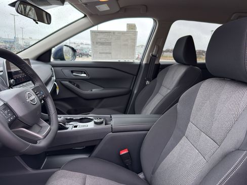 New 2026 Nissan Rogue SV image 26